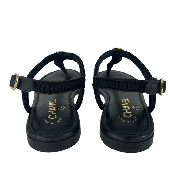 Chanel 2022 CC Logo Scooby Chain Thong Sandals - Picture 12 of 16